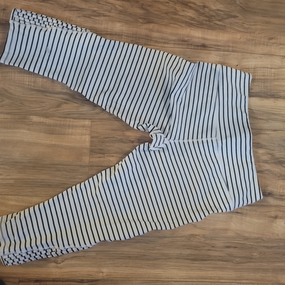 Glyder workout capris
